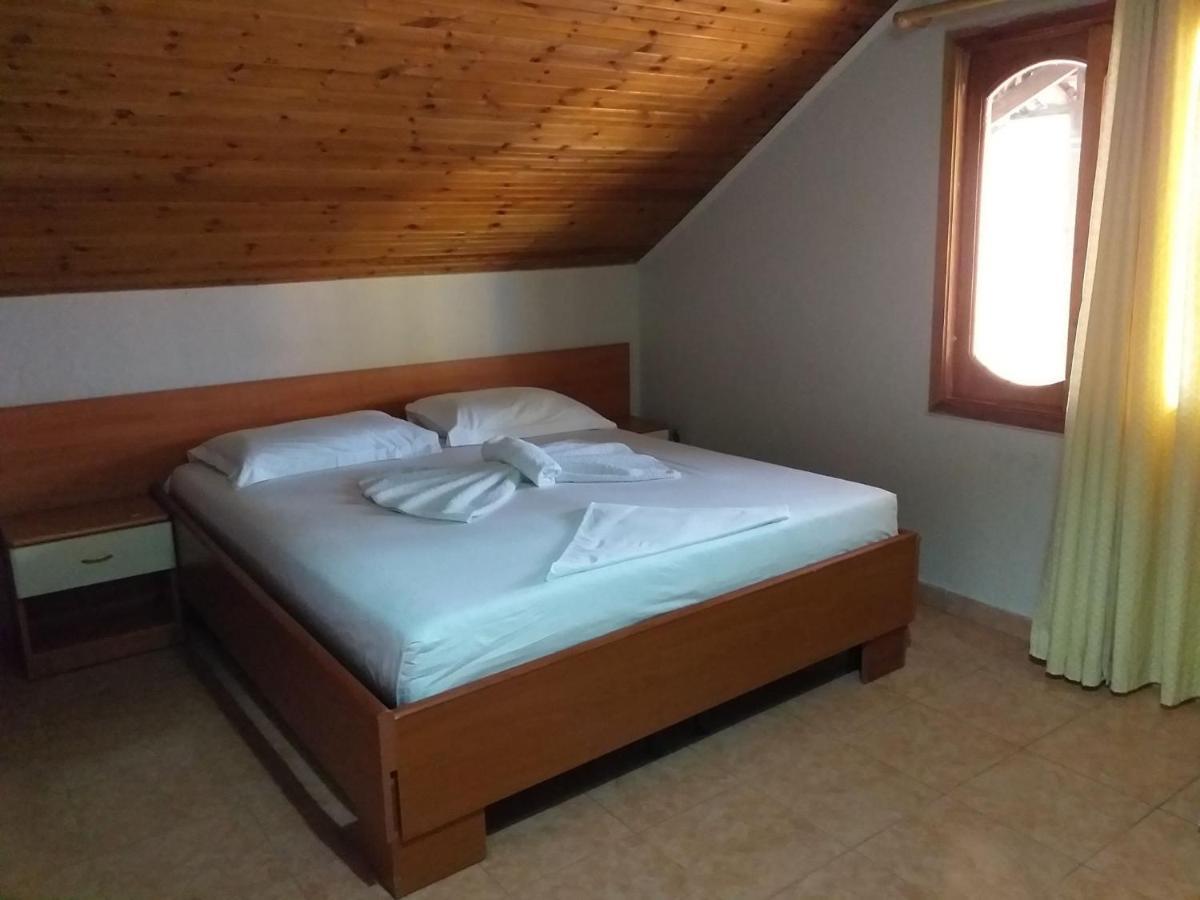 Camera Quadrupla Economy con Bagno in Comune