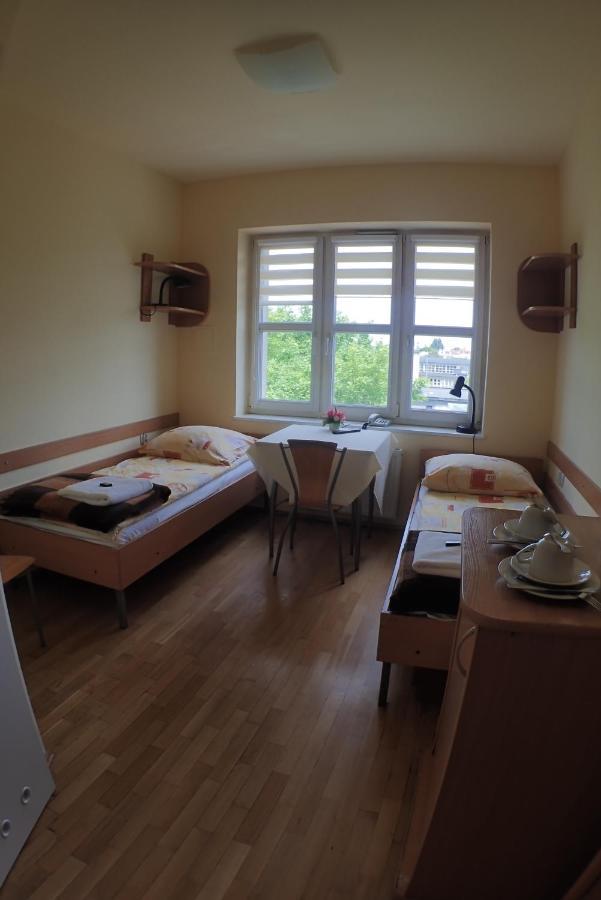 Double Room Private Bathroom