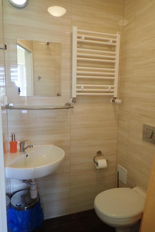 Double Room Private Bathroom