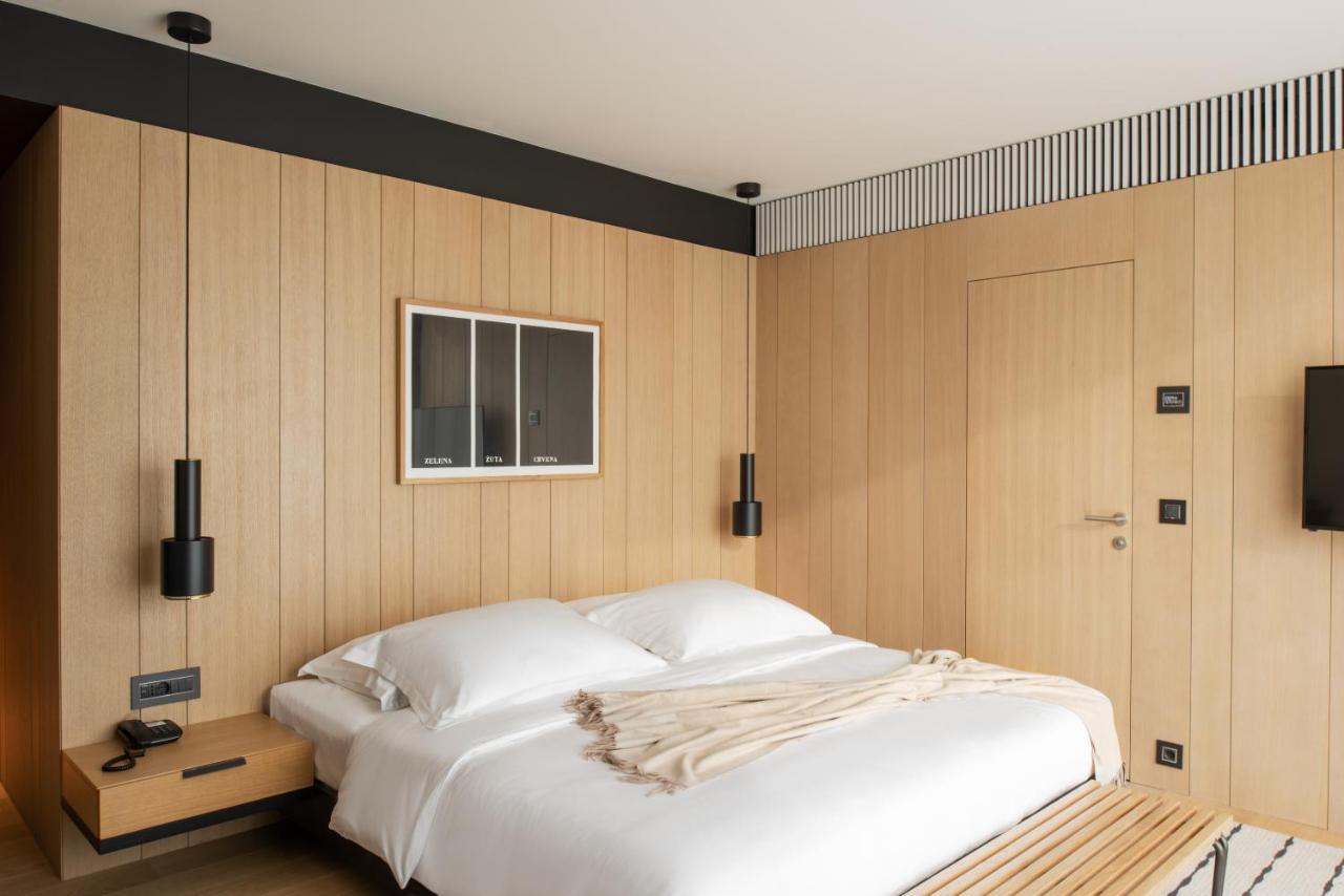 Deluxe Panoramic Double Room City View