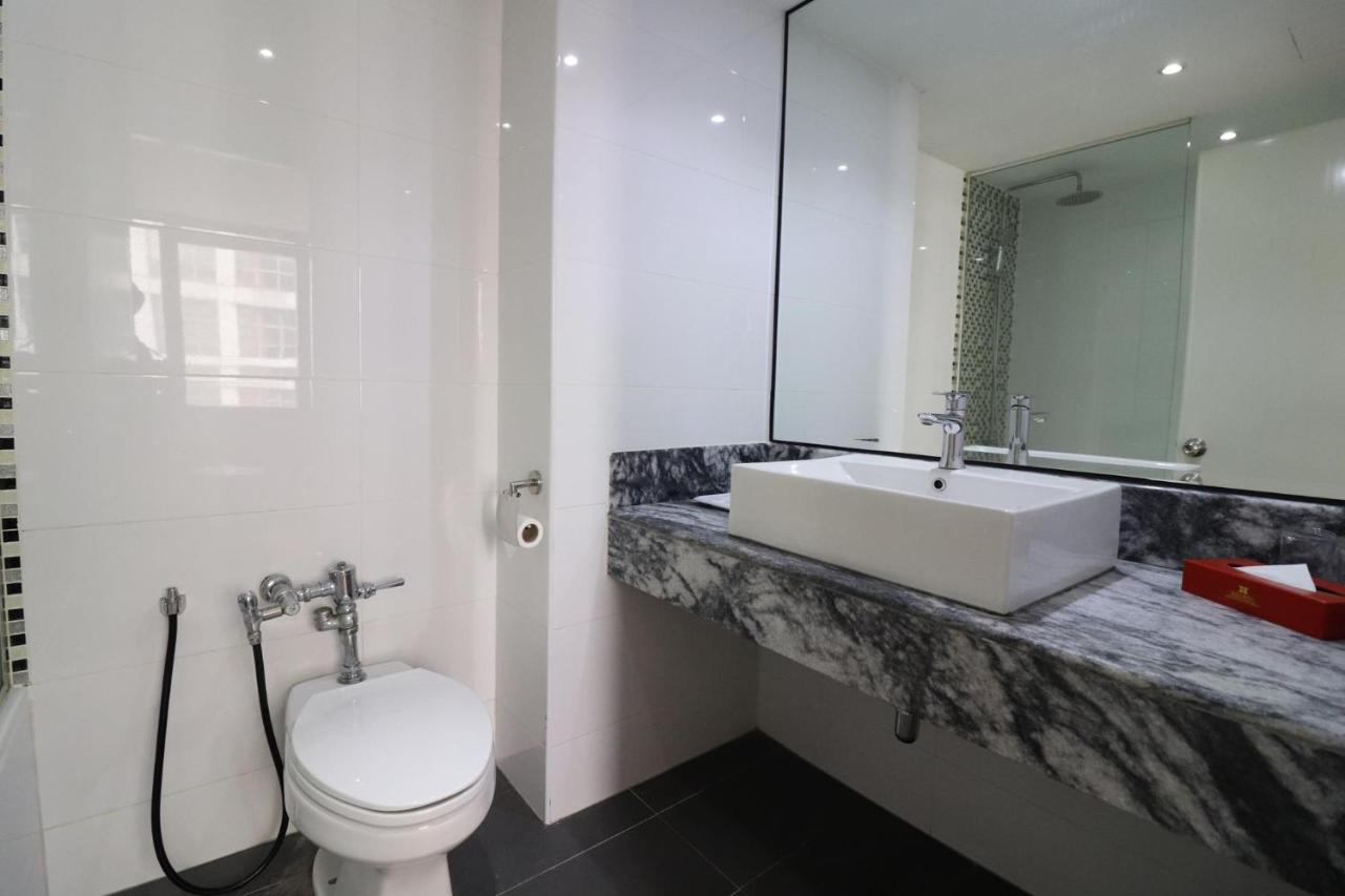 Premium Queen Room