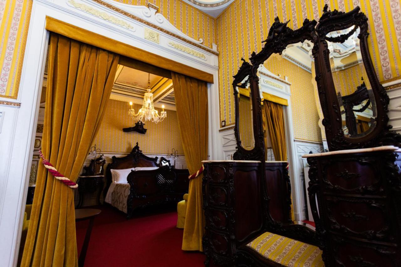 Royal Suite