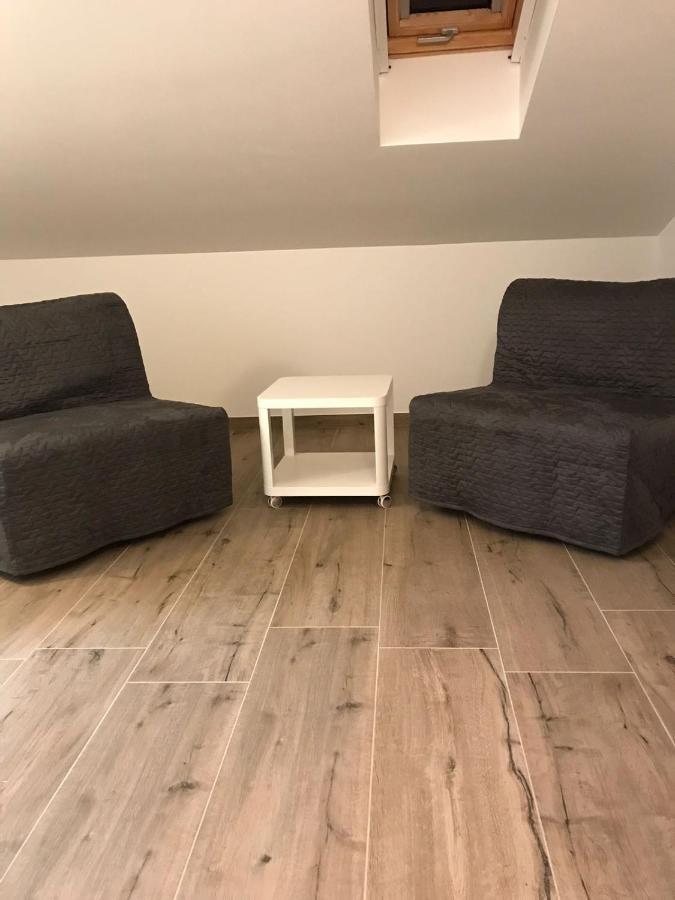 Camera Matrimoniale/Doppia con Letti Singoli con Letto Supplementare