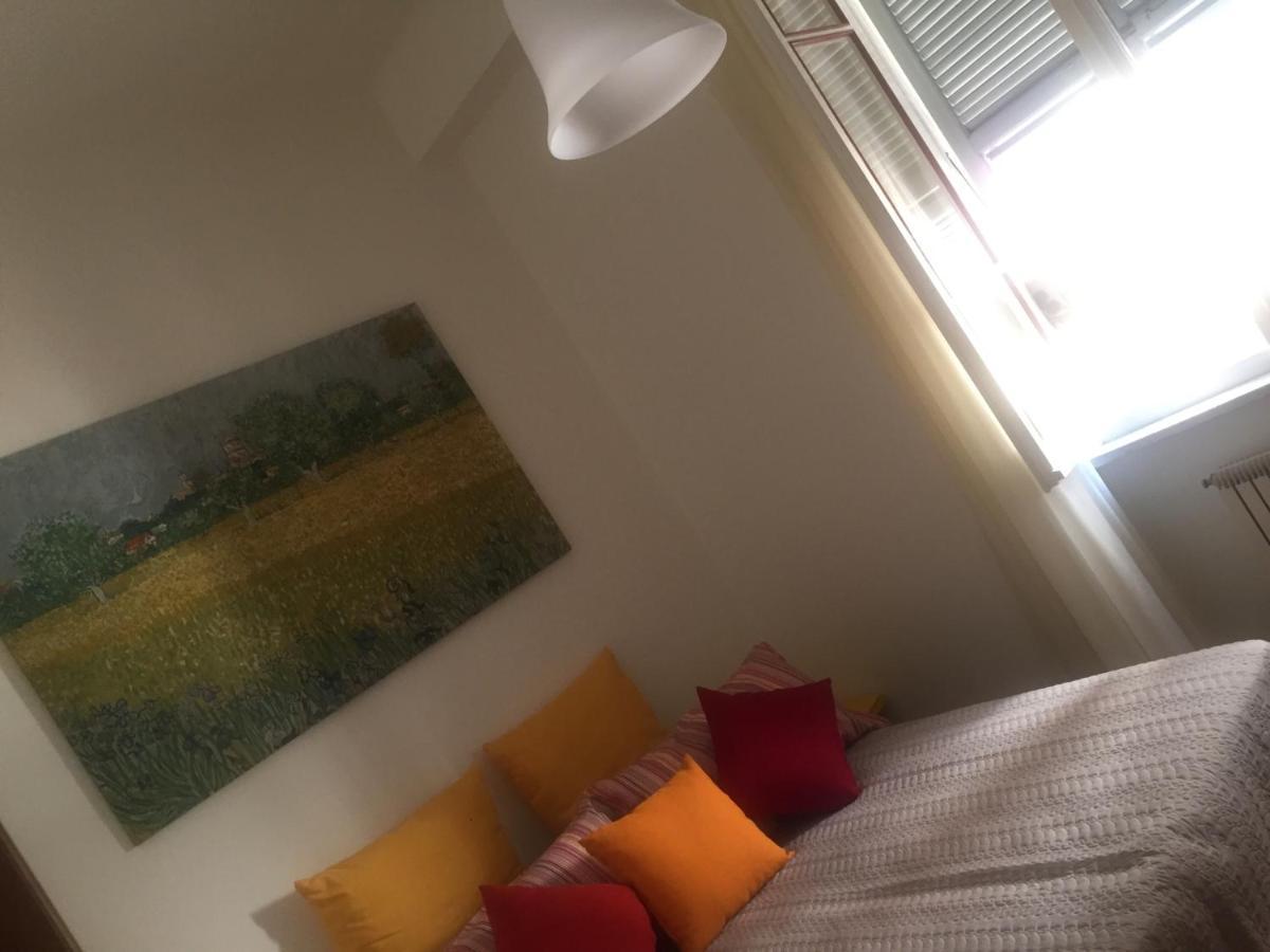 Camera Singola con Bagno in Comune