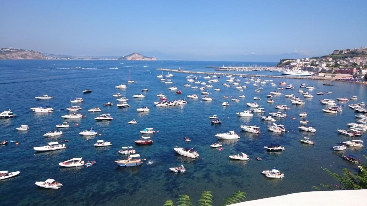 Camera Matrimoniale con Vista Mare