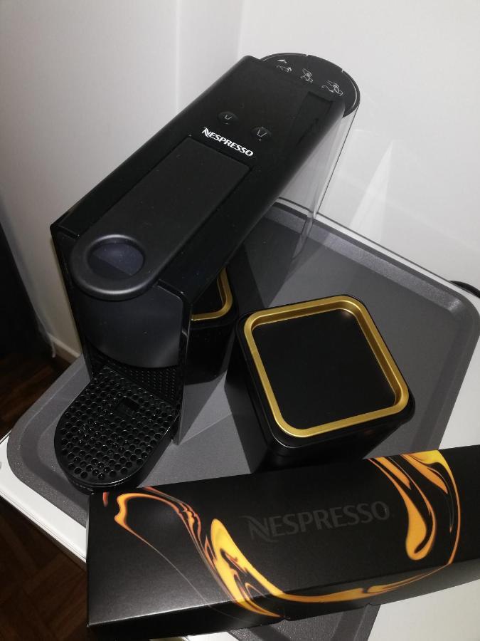 Camera Deluxe