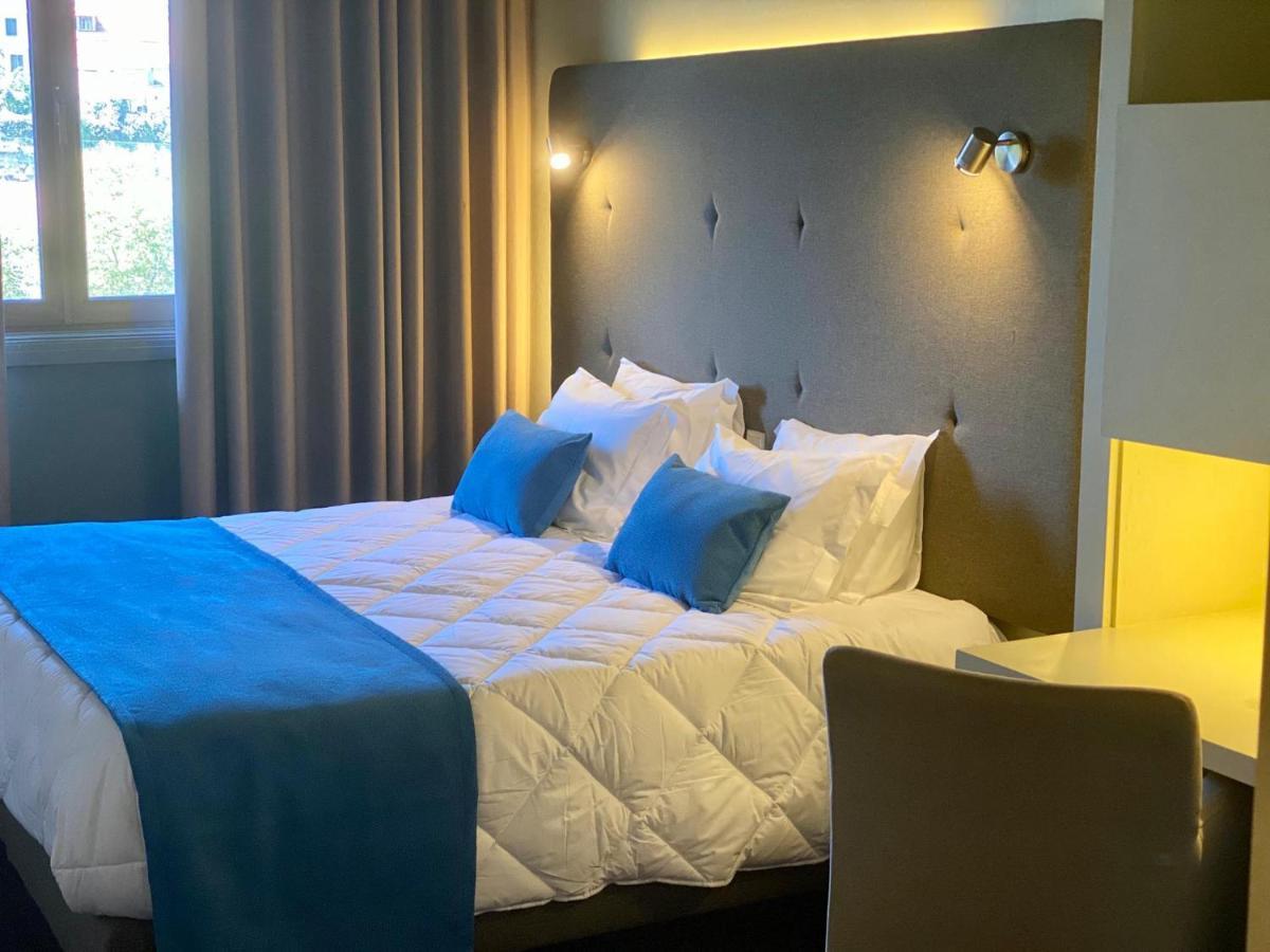 Deluxe Double or Twin Room Sea View