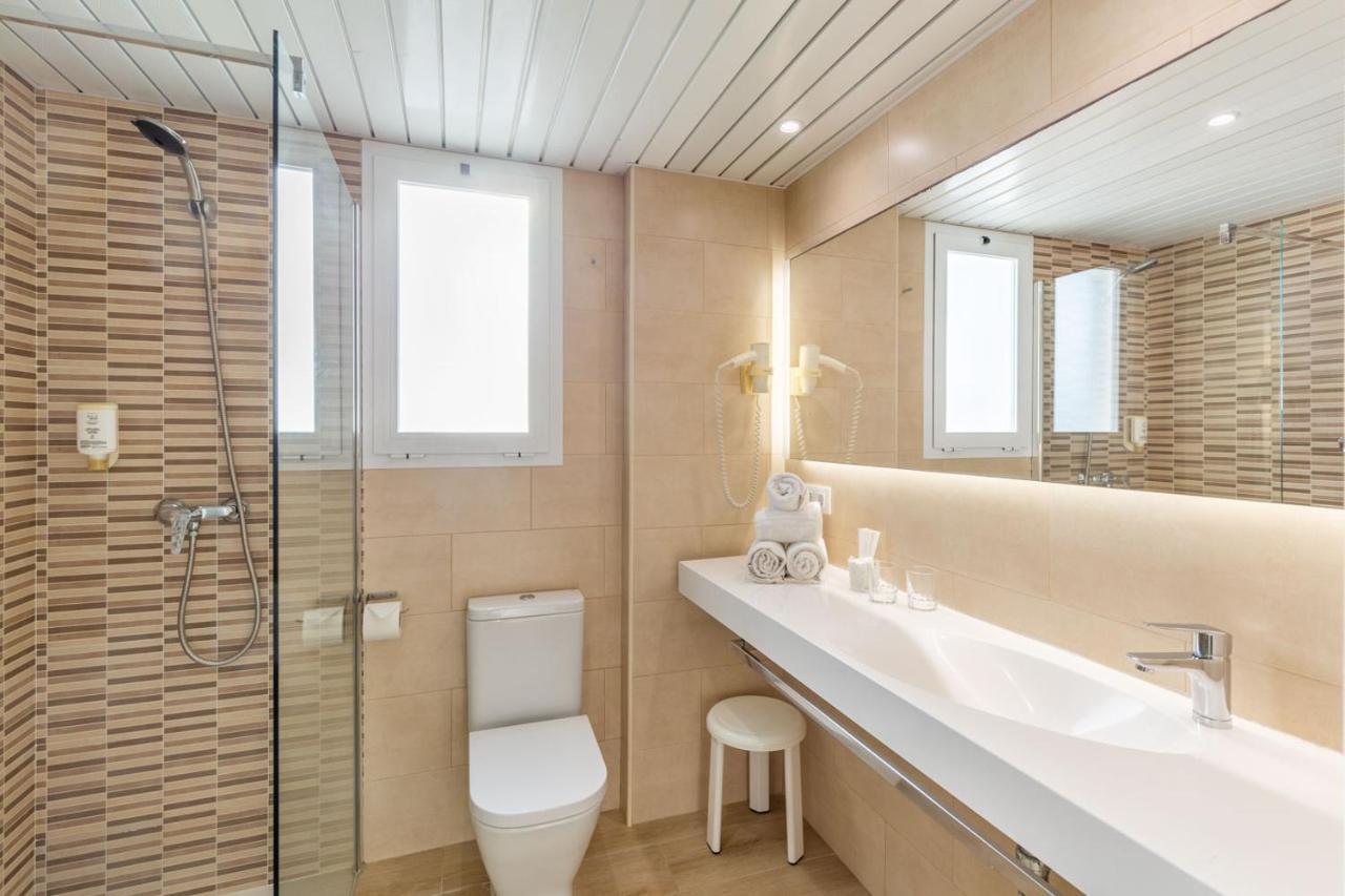 Panoramic Premium Twin Room Sea View