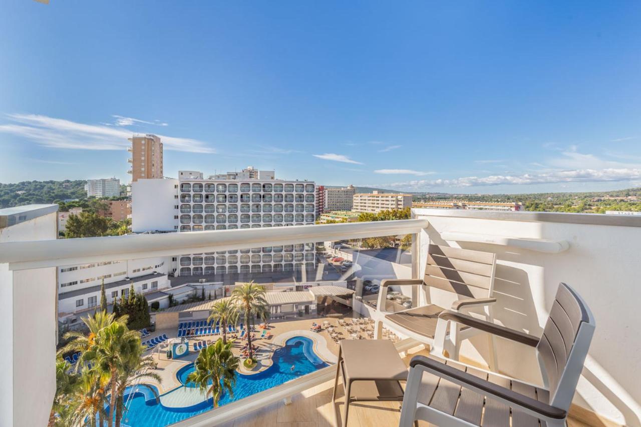 Twin Room Pool View