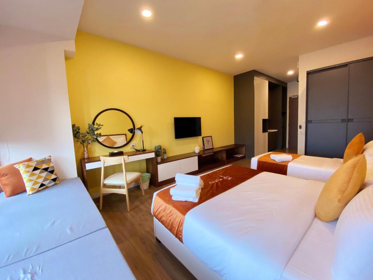 Comfort Triple Bed Studio