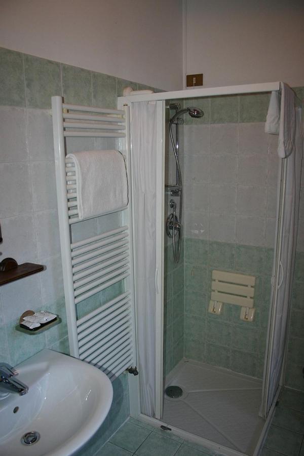 Monolocale con Divano-Letto
