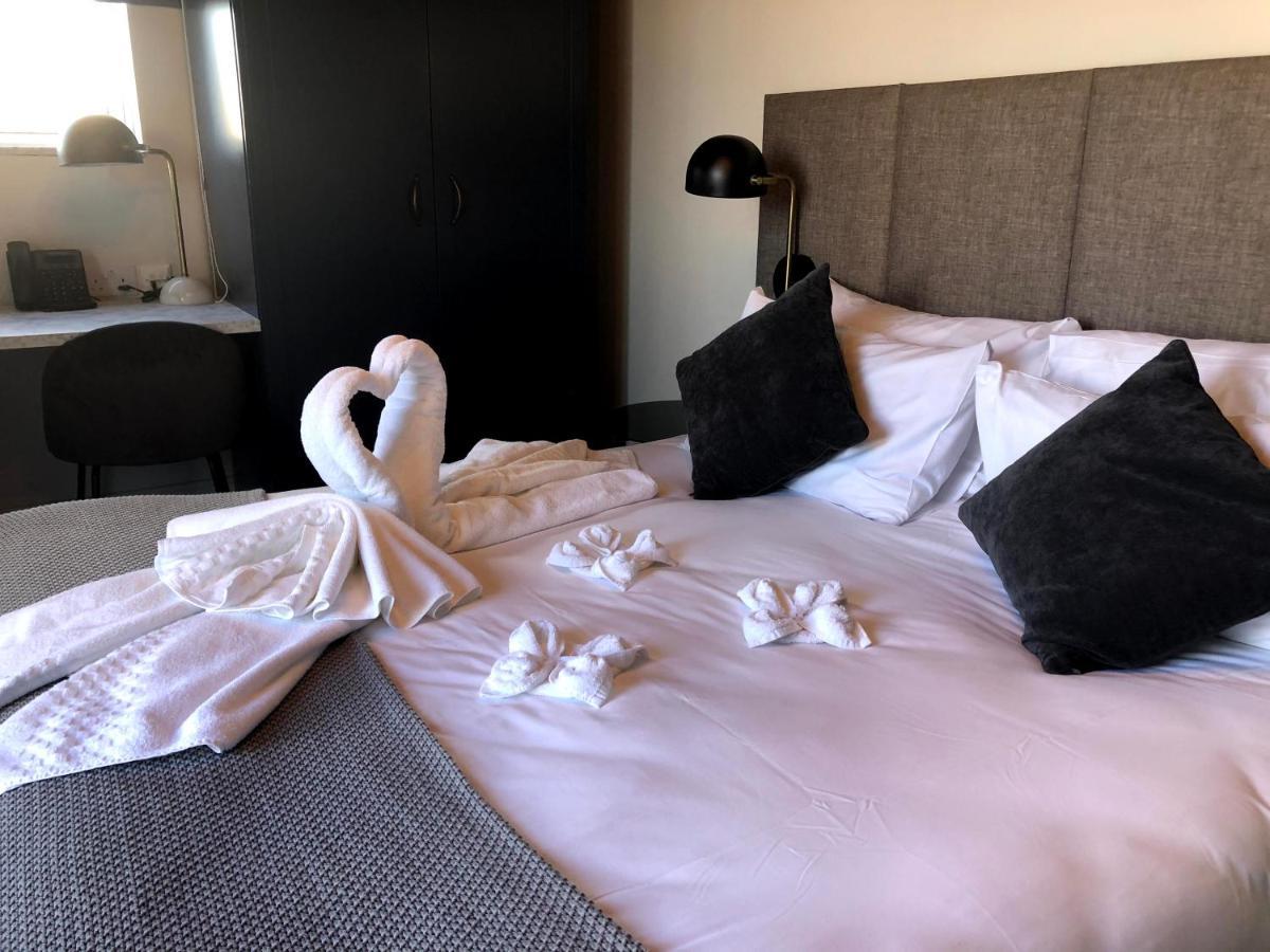 Deluxe Double Room Roof Top Terrace Hot Tub