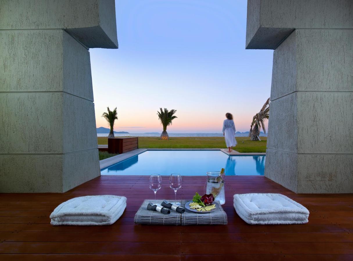 Suite Appartamentino su 2 Livelli con Piscina in Comune - Fronte Mare