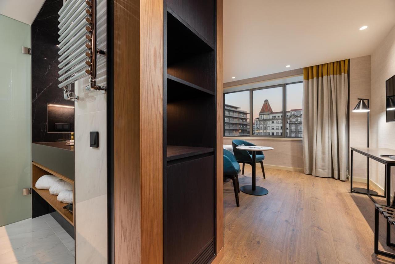 Deluxe Double Room Aliados View Spa Access