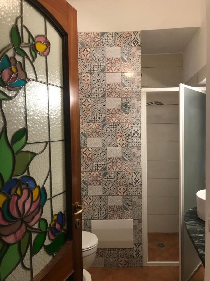 Camera Doppia con Letti Singoli con Bagno Privato Esterno