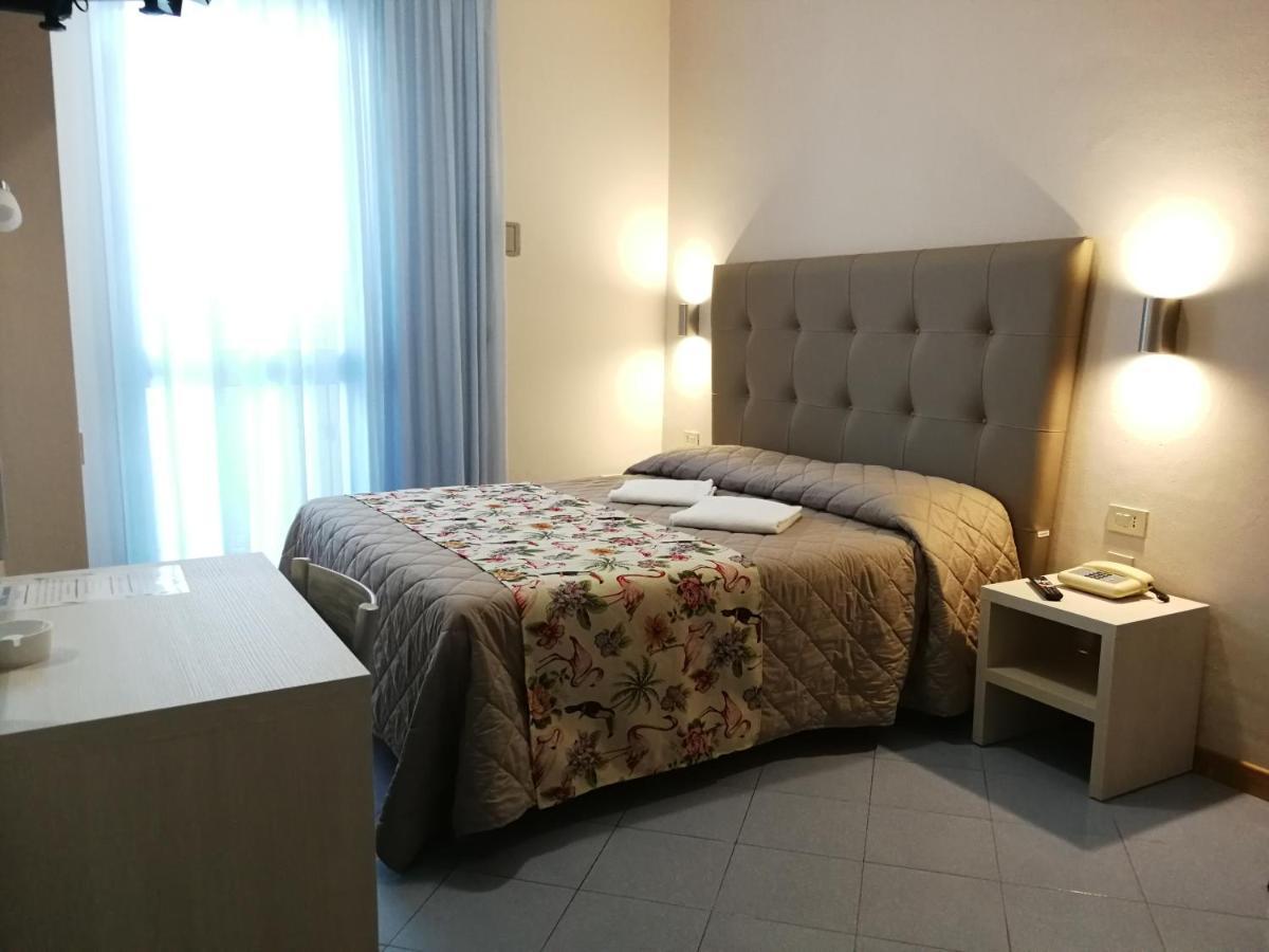 Double or Twin Room Balcony
