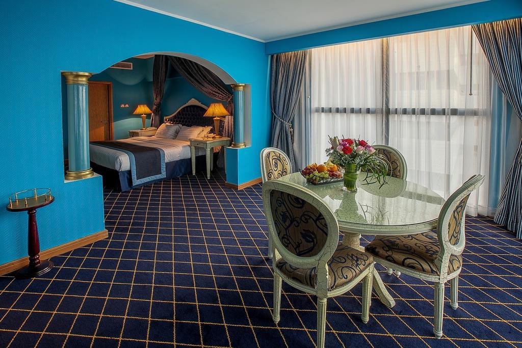 Junior Suite (2 Adulti + 1 Bambino)