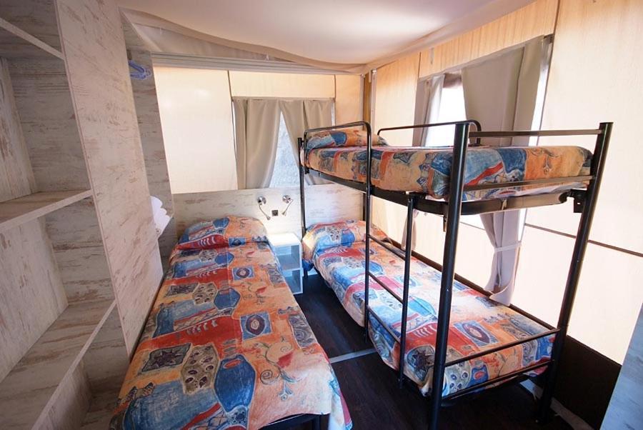 Tenda