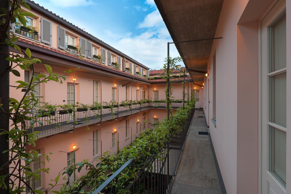 Superior Double or Twin Room Courtyard view