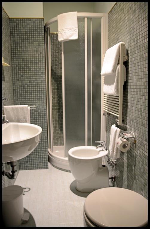 Standard Triple Room,1218048571:JPEG