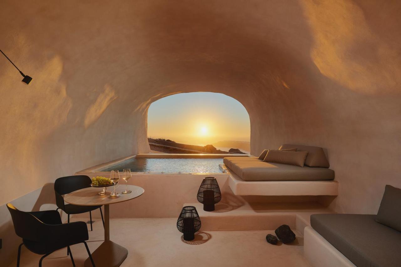 Suite Omni Cave con Vasca Idromassaggio Jacuzzi® Privata e Vista Caldera