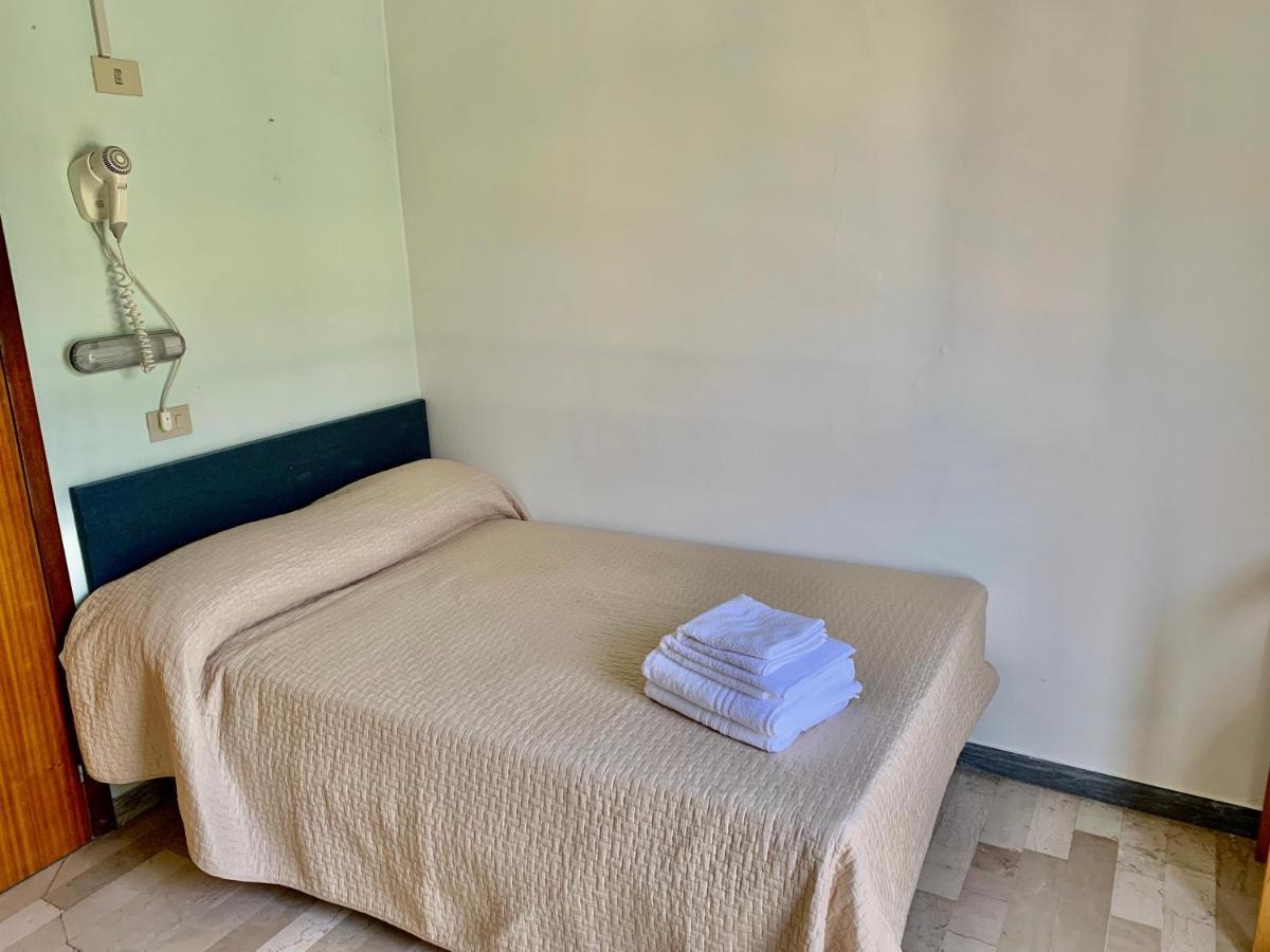 Economy Double Room Full Bed