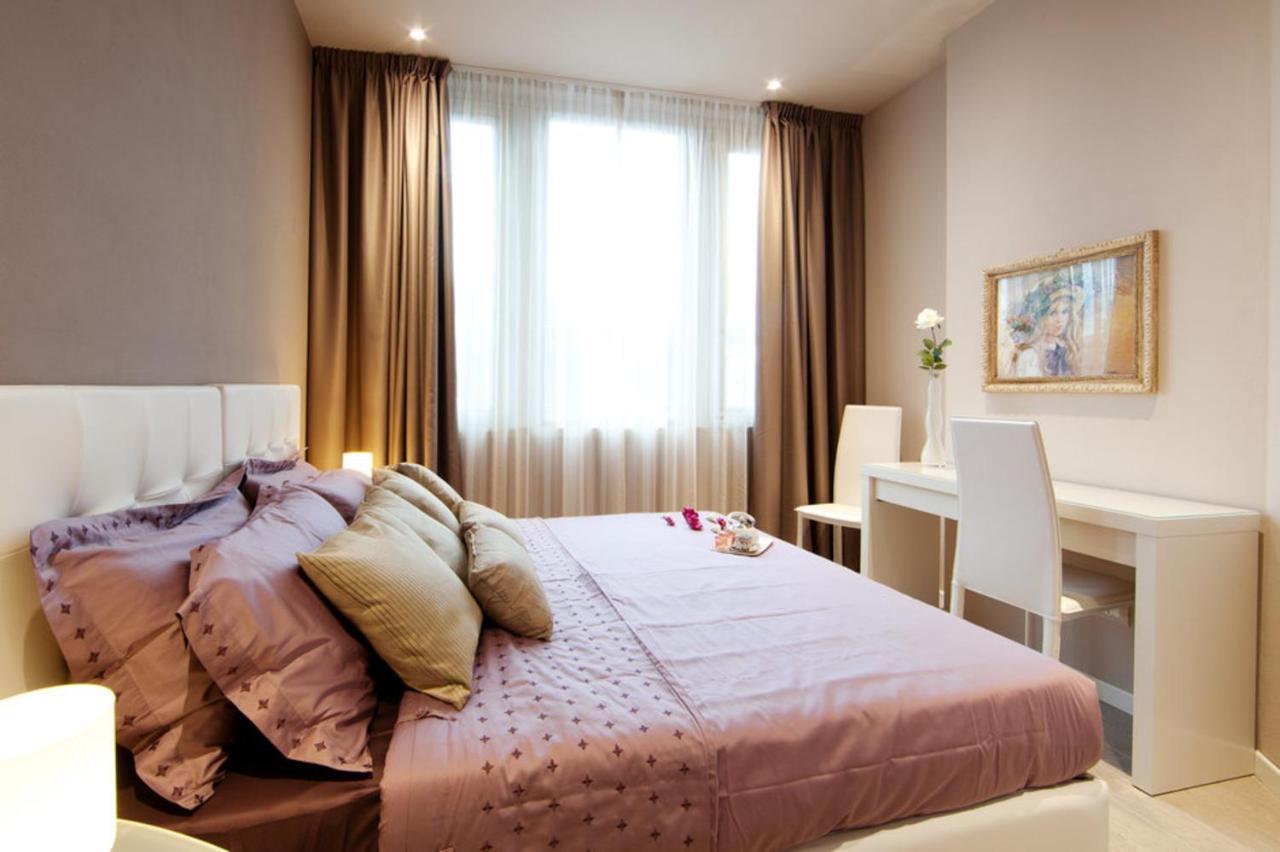 Superior One-Bedroom Apartment