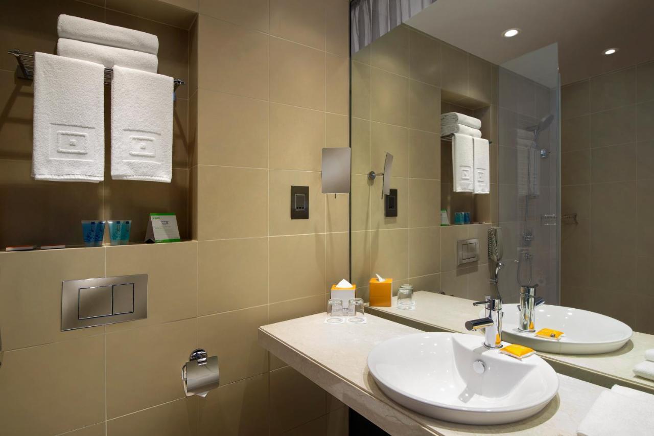 Camera Centro con Letti Singoli
