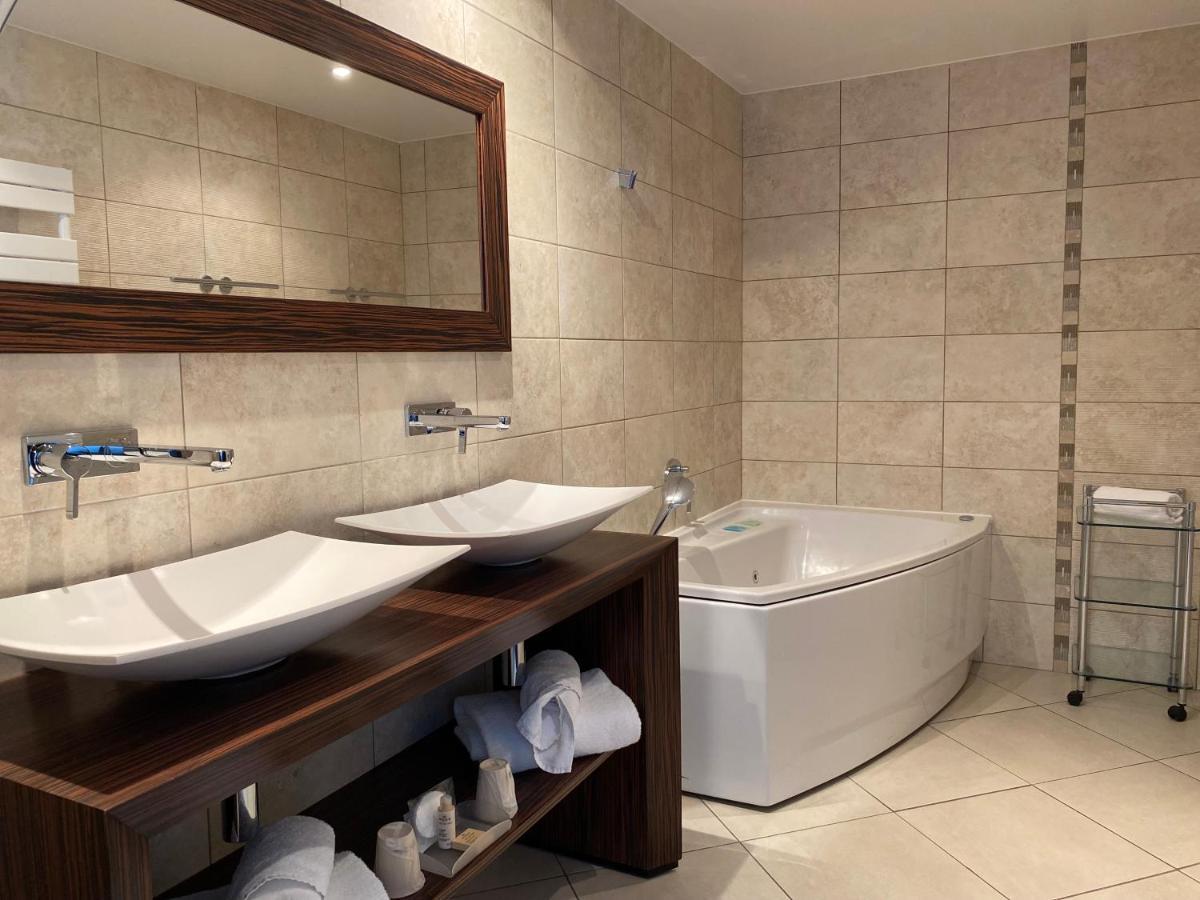 Junior Suite con Vasca Idromassaggio