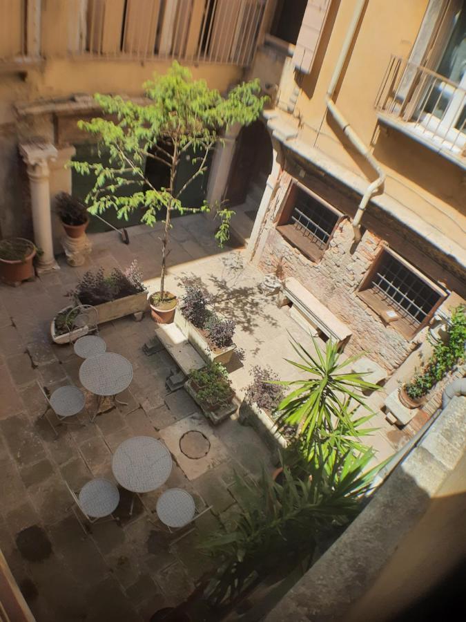 Appartamento con Balcone