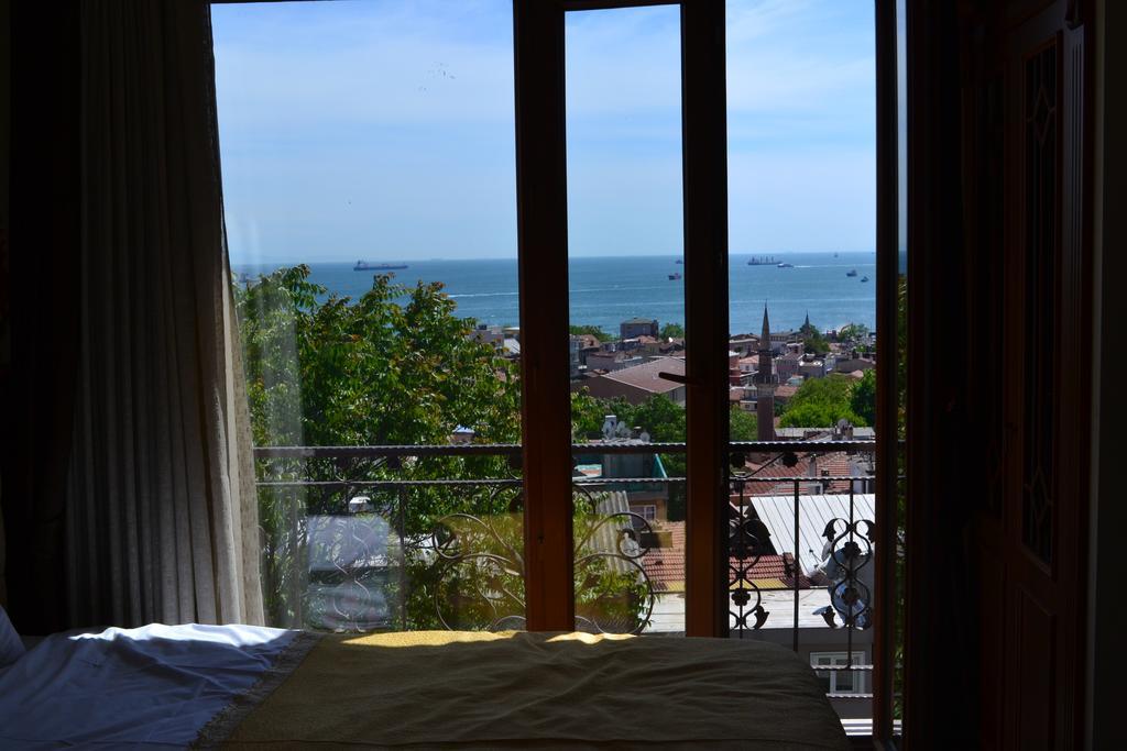 Camera Tripla con Vista Mare