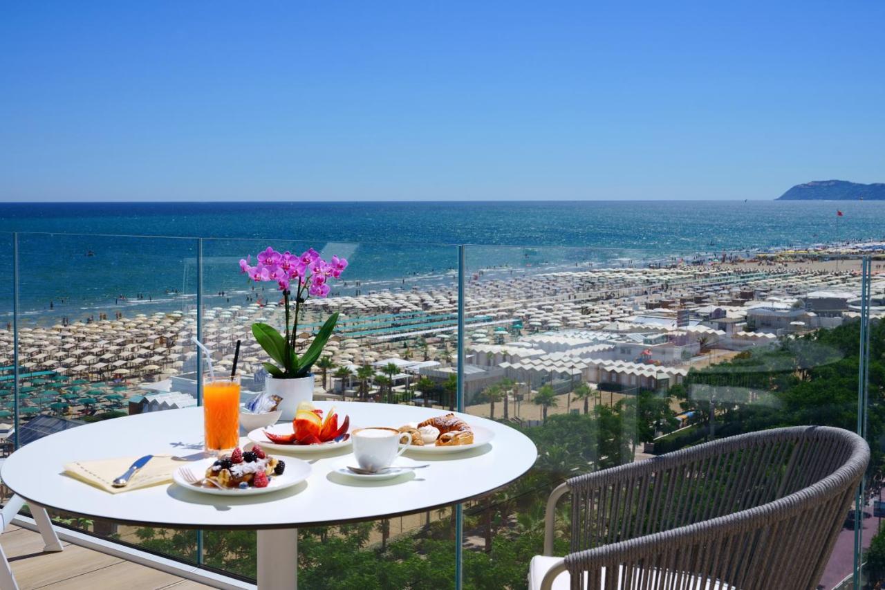 Deluxe Suite Sea View