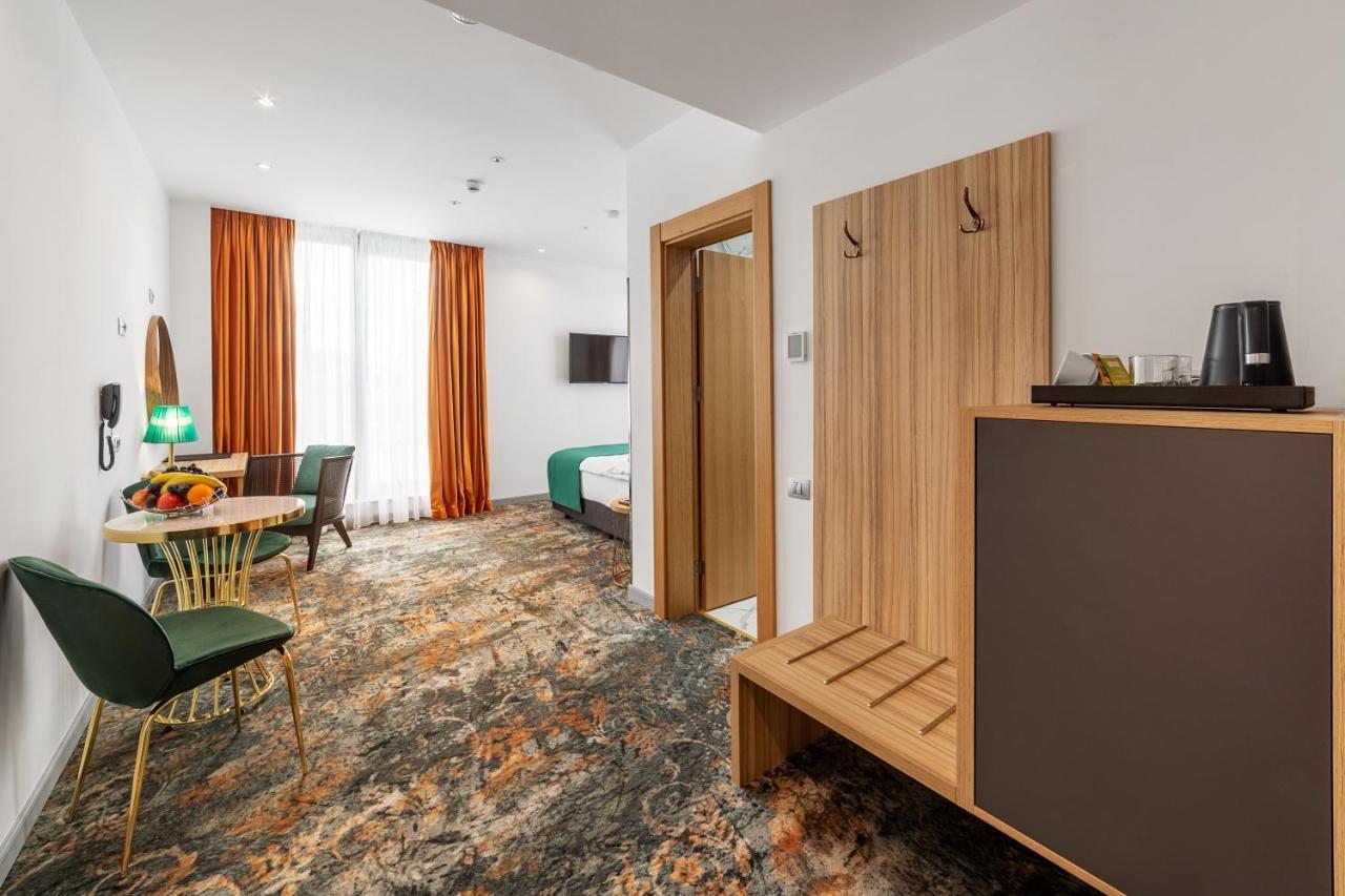 Executive King Room Terrace