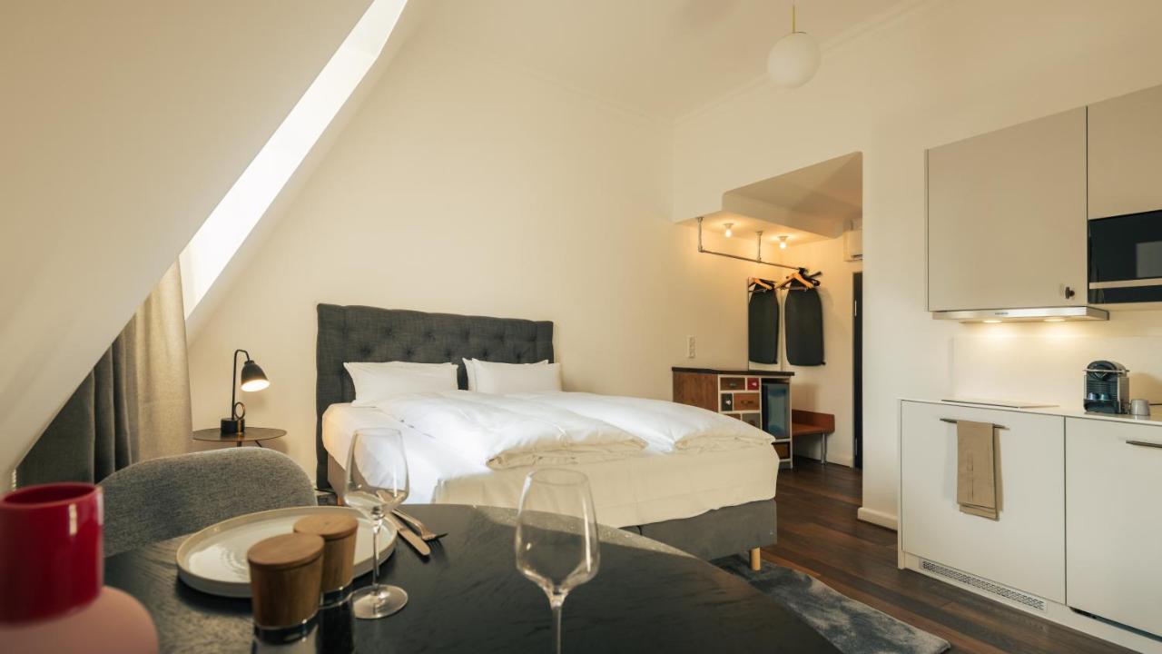 Studio Originale con Cucina