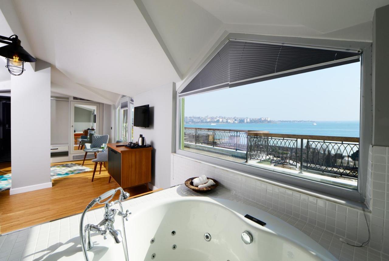 Attico con Balcone e Vasca Idromassaggio