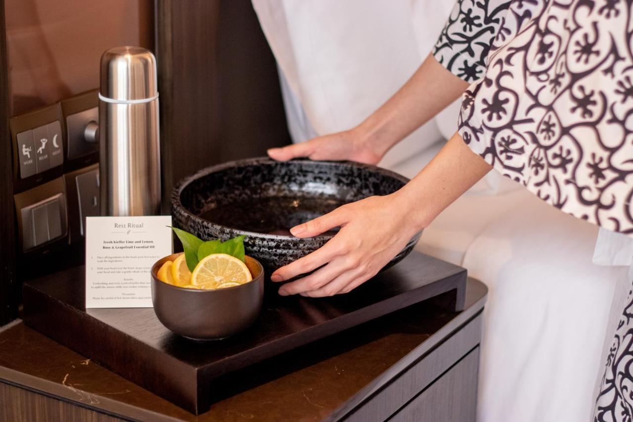 Signature Wellbeing Retreat King
