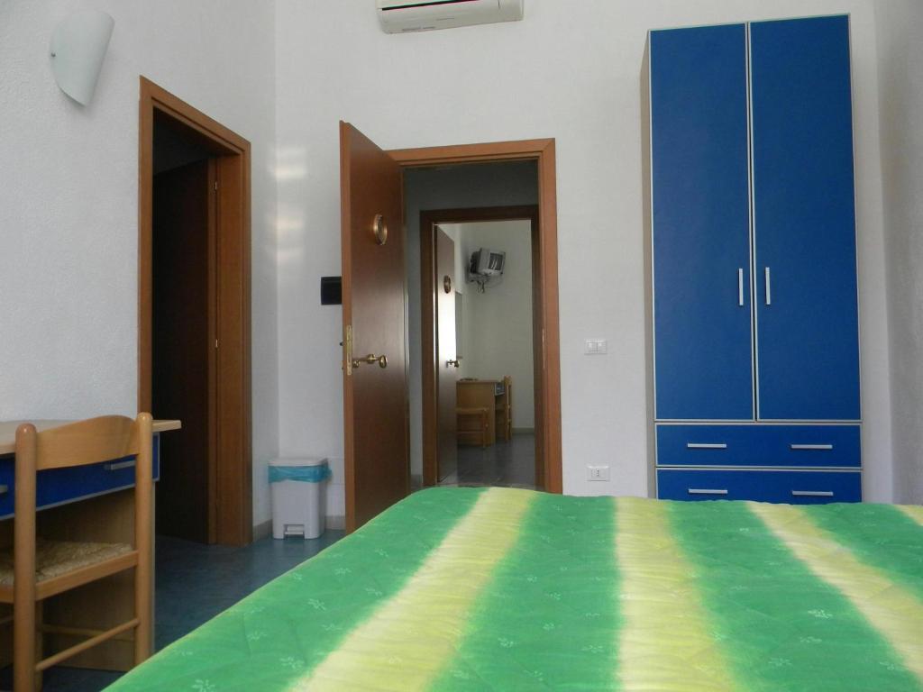 Quadruple Room,1244367799:JPEG