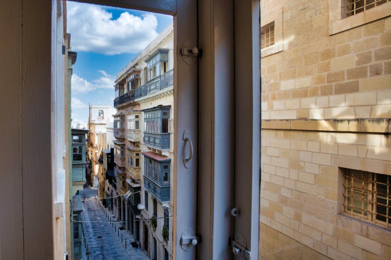 Deluxe Double or Twin Room Maltese Balcony