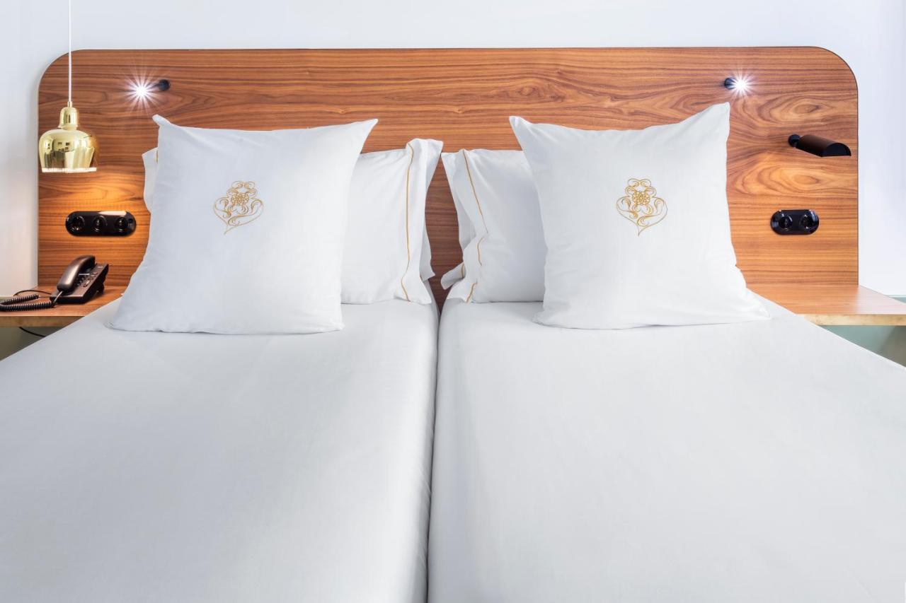 Double or Twin Room Terrace