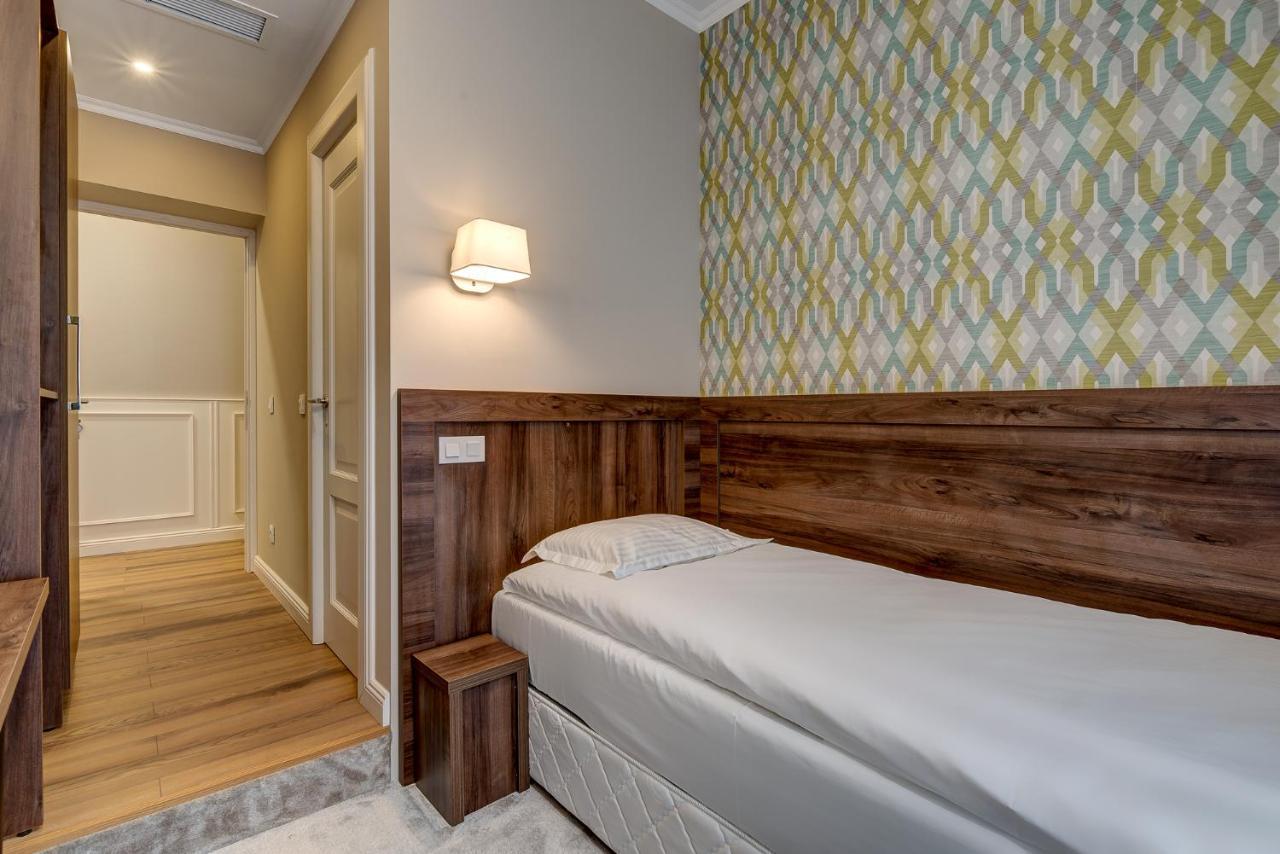 Small Single Room