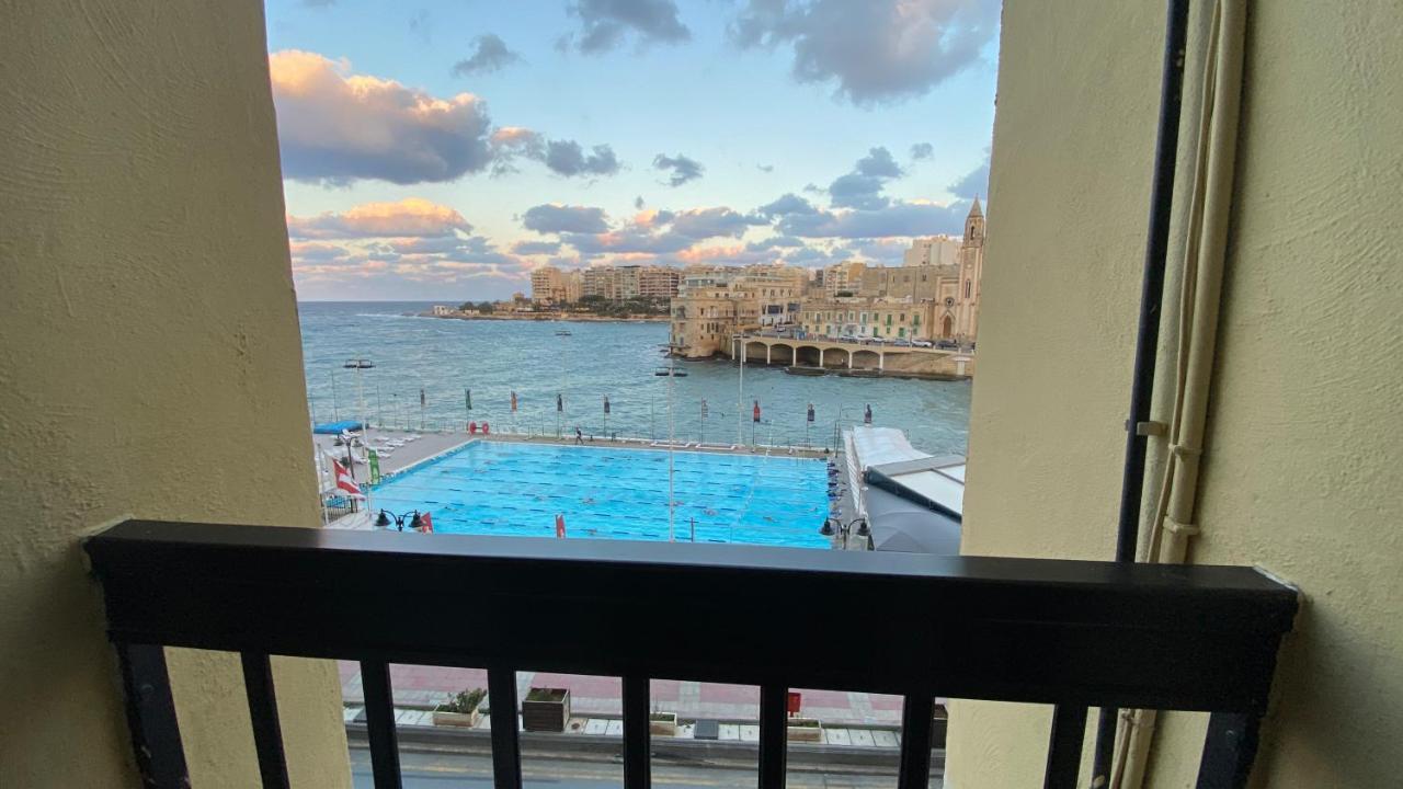Single Room Sea View Balcony