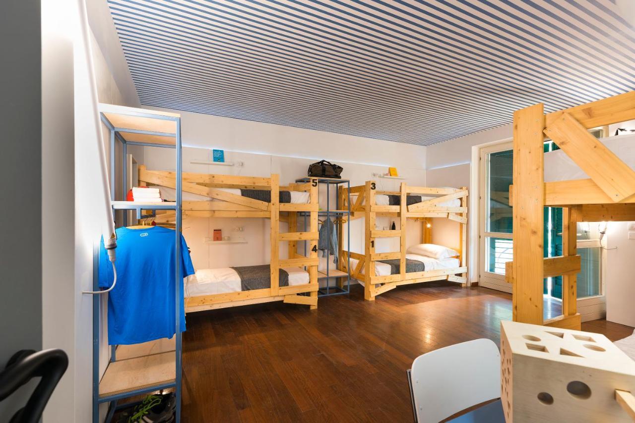 Letto a Castello in Dormitorio Misto