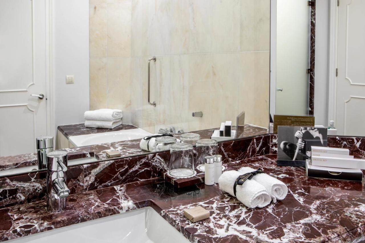 Junior King Suite