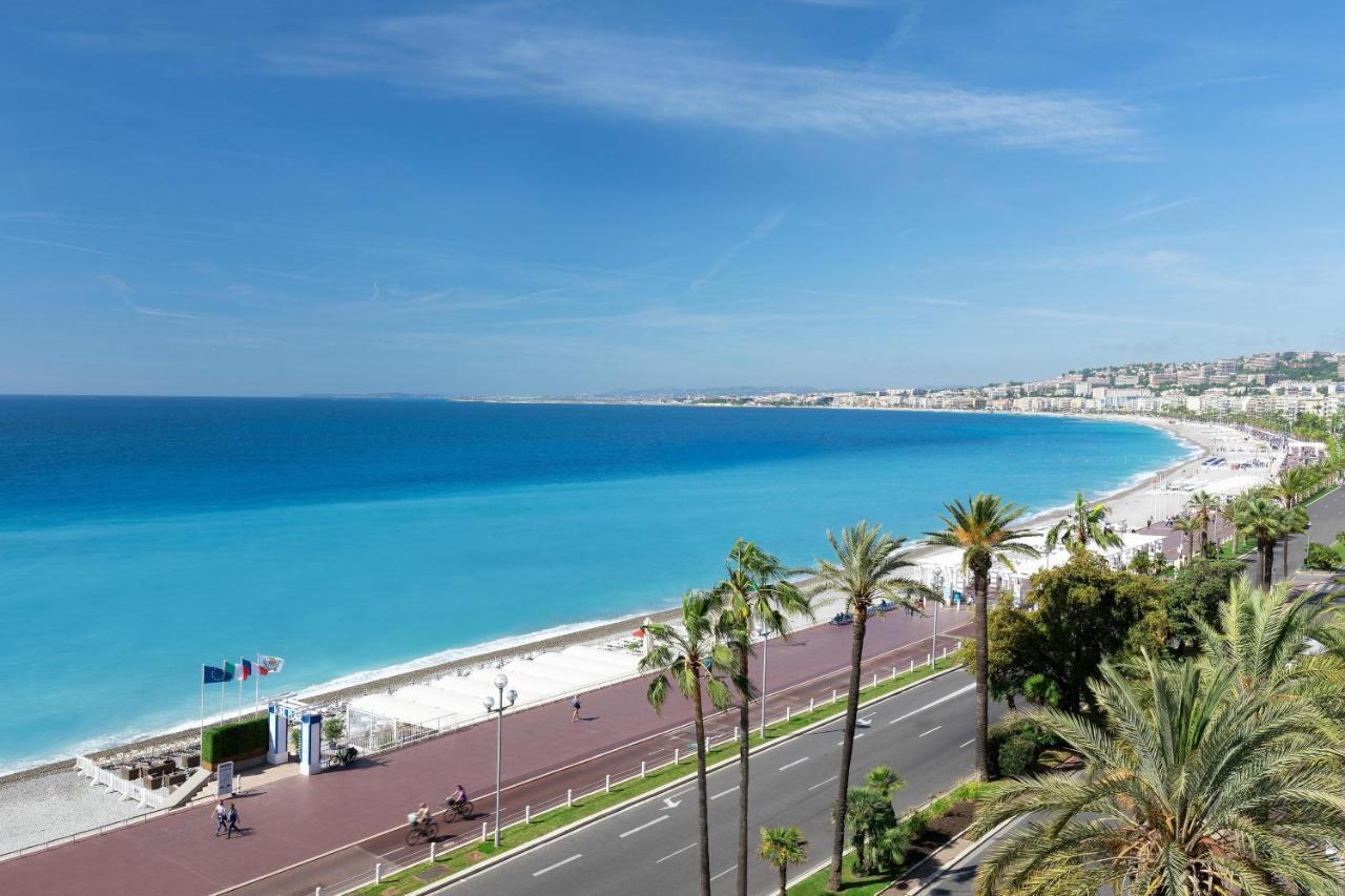 Camera Deluxe con 2 Letti Singoli e Vista Mare e Giardino