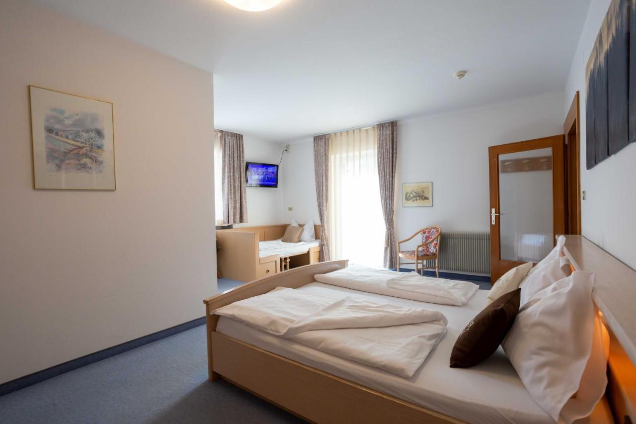 Triple Room,1195868113:JPEG