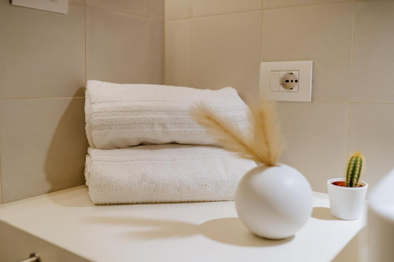 Camera Matrimoniale con Bagno Privato