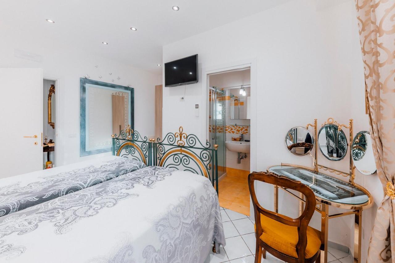Camera Tripla con Bagno