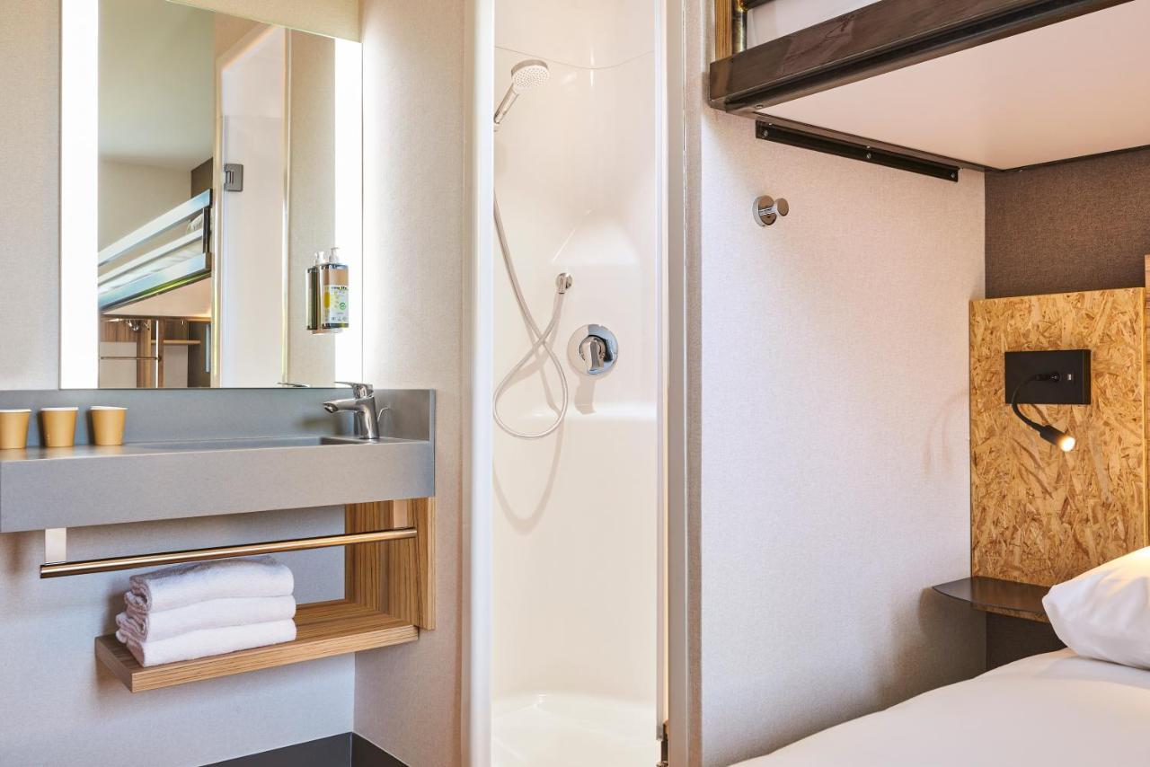 Camera Standard Doppia con Letti Singoli con Letto a Castello