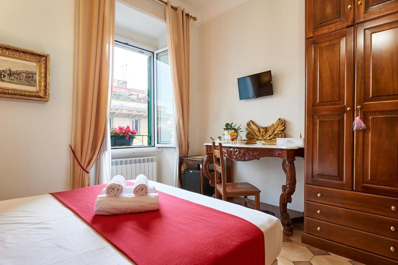 Classic Triple Room