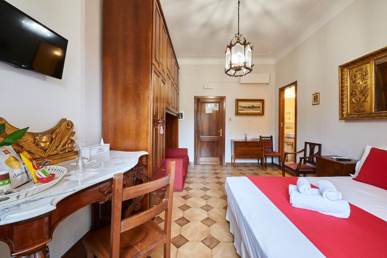 Classic Triple Room